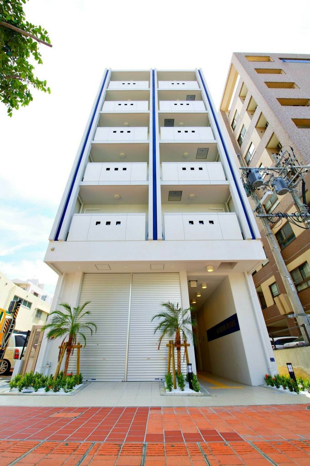 M'S Hotel Omoromachi Наха Екстериор снимка